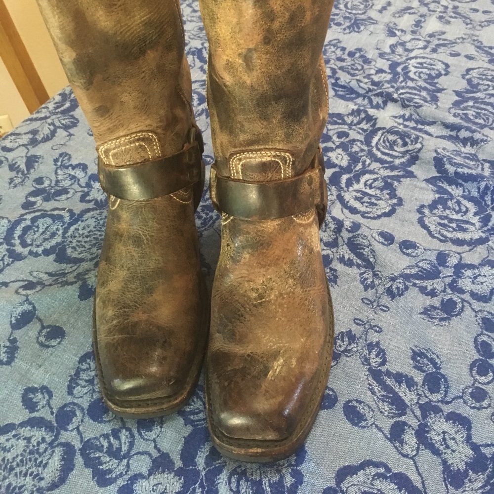 Frye harness boots, distressed brown, 8